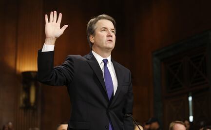 Brett Kavanaugh jura como juez del Tribunal Supremo de EU