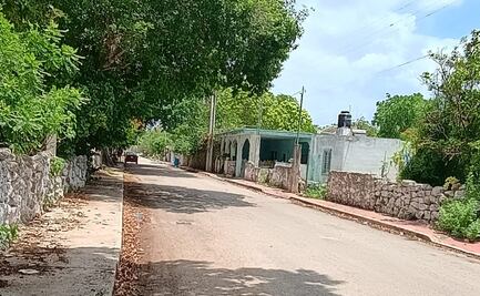 "Tenemos otros datos", responden en Cheumán, Yucatán; pobladores llevan días sin luz pese a dichos de Sheinbaum