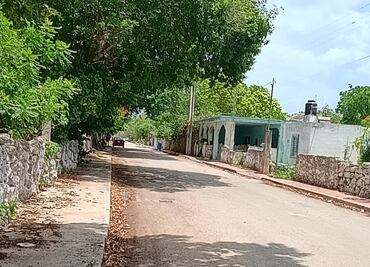 "Tenemos otros datos", responden en Cheumán, Yucatán; pobladores llevan días sin luz pese a dichos de Sheinbaum