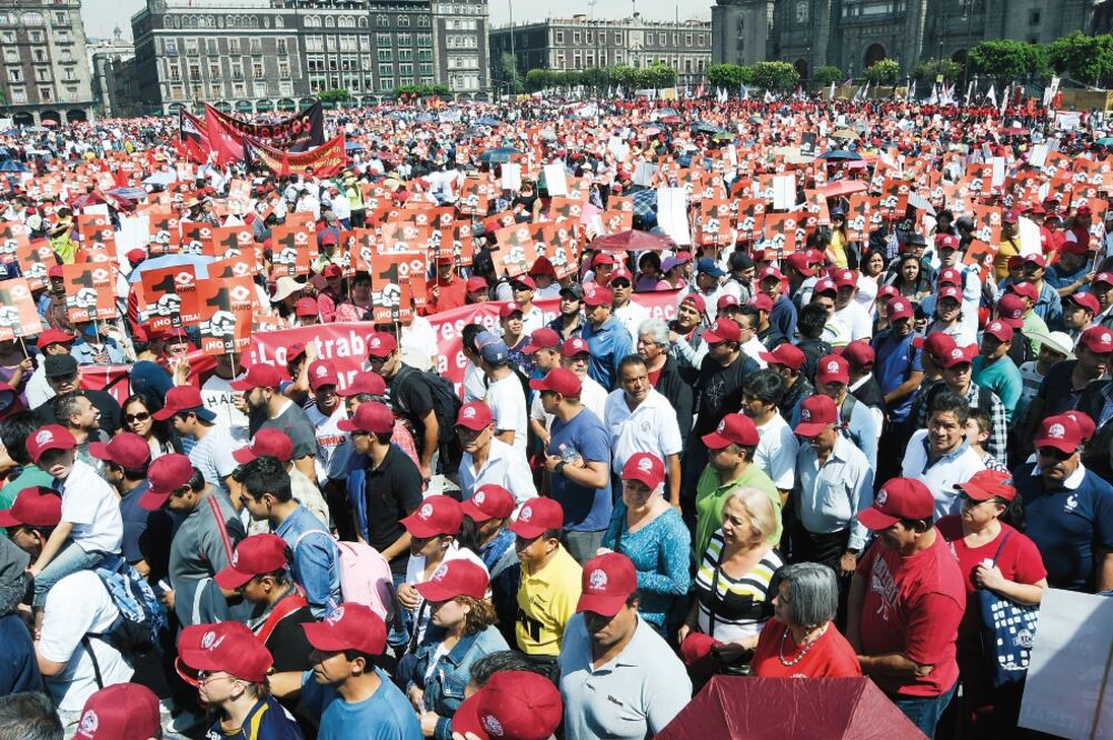 Organizaciones sindicales como la UNT exigieron la recuperación del poder adquisitivo ante el deterioro que ha tenido de hasta 70% en 10 años (ADOLFO VLADIMIR. EL UNIVERSAL)