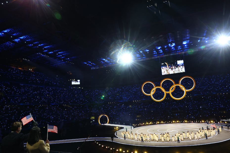 El vicepresidente de Estados Unidos, JD Vance, durante la ceremonia de inauguración de los Juegos Olímpicos de Invierno - Foto: AP
