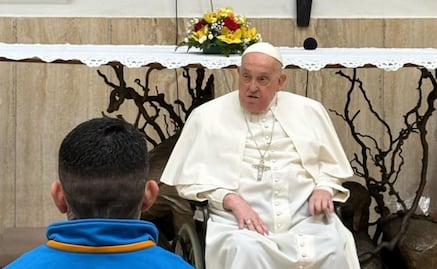 Papa Francisco visita una cárcel romana por Jueves Santo; el líder católico sigue convaleciente