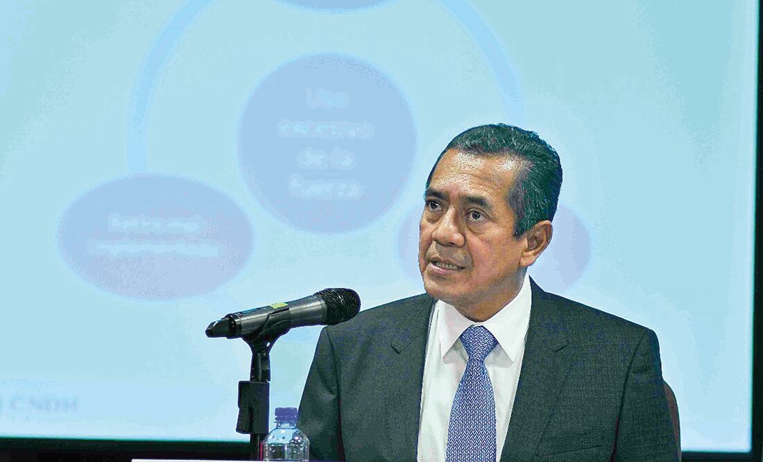 Enrique Guadarrama, segundo visitador general de la CNDH. (ESPECIAL)