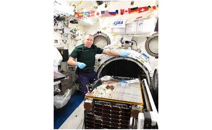 RemoveDEBRIS la misión diseñada para eliminar la basura espacial