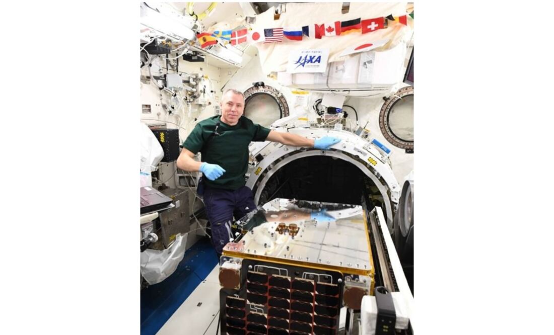 La misión RemoveDEBRIS, lanzada a órbita desde la Estación Espacial Internacional (ISS). Foto: Airbus Space Systems. EFE