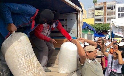 EZLN entrega víveres a la CNTE en Tuxtla Gutiérrez