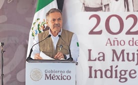 Ordenan que bienes del director del Infonavit sean confidenciales; reservan hasta su sueldo completa