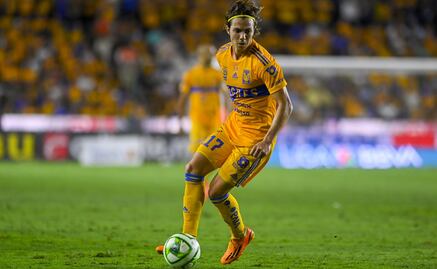 Sebastián Córdova fue multado por sus comentarios contra el arbitraje en la final de ida entre Tigres y Chivas