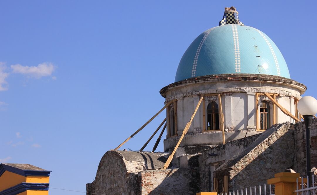 El sismo del 19 de septiembre cambió la vida de Tehuitzingo, municipio enclavado en la mixteca poblana y cuyo nombre significa “Lugar de piedritas filosas”.