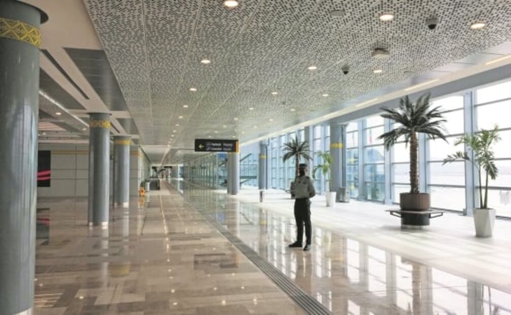 Aeropuerto Felipe Ángeles: el difícil andar de Lorena en silla de ruedas