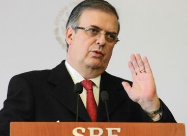 Ebrard se ausenta 6 días para atender asuntos familiares