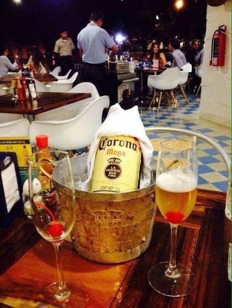 Estos son los mejores memes de Martha Debayle por sus tips para atender a las visitas