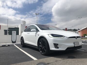 Tesla Model X: una sensación difícil de igualar