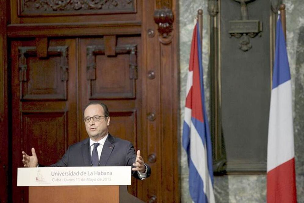 Hollande destacó además que su histórica visita, la primera de un presidente francés a Cuba, pretende no sólo reforzar las relaciones de Francia con la isla sino ampliarlas