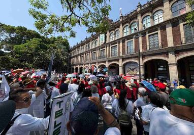 Marchan en Morelos y denuncian crisis de seguridad para maestros; sindicatos rechazan iniciativa para crear Instituto de Pensiones