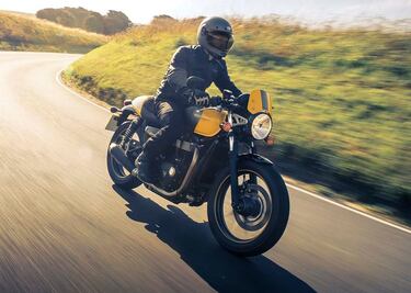 Triumph Street Cup: Clásica y deportiva