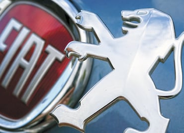 Fiat y Peugeot crean la cuarta fuerza automotriz