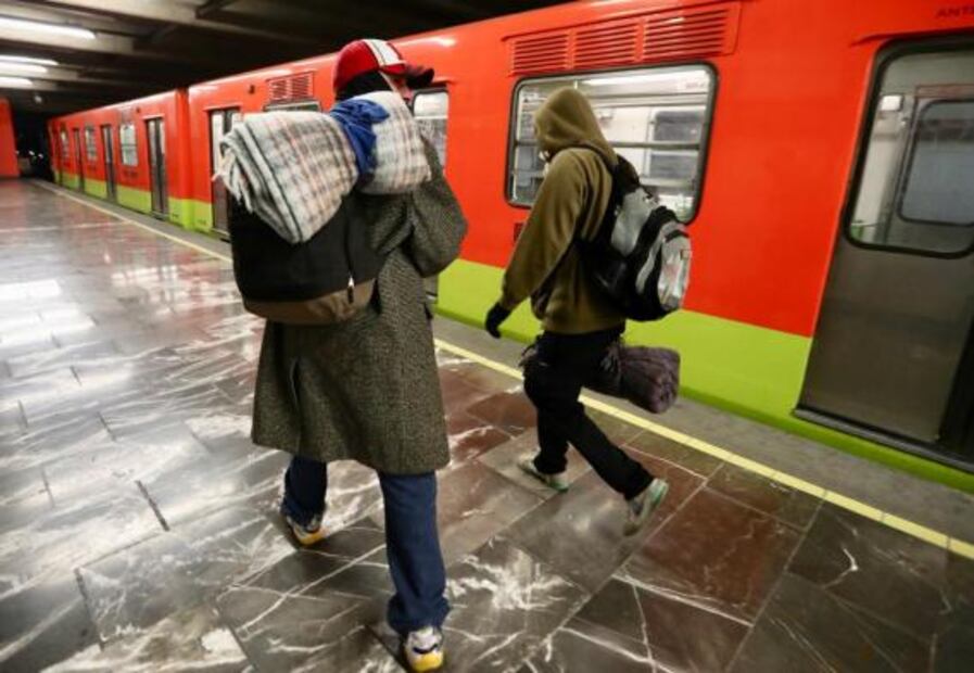 Salen dos mil 300 migrantes rumbo a Tijuana