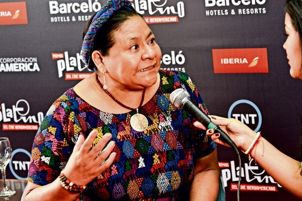 Rigoberta Menchú, en la ceremonia (CORTESÍA)