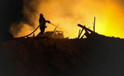 Al menos 17 muertos y decenas de heridos deja ataque ruso contra mercado en Donetsk, Ucrania