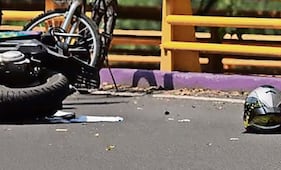 Curva de Vaqueritos lo mandó a volar: Biker muere al estrellarse en Tlalpan