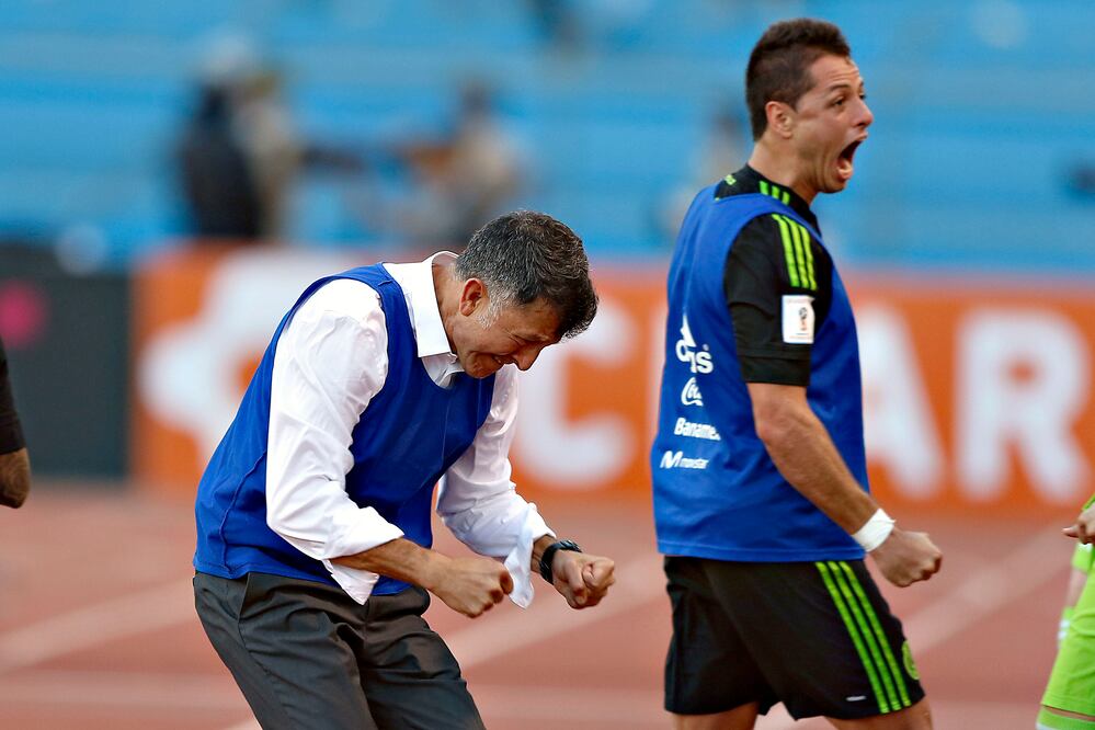 Especial. Osorio y Chicharito en un partido de la Selección Mexicana.