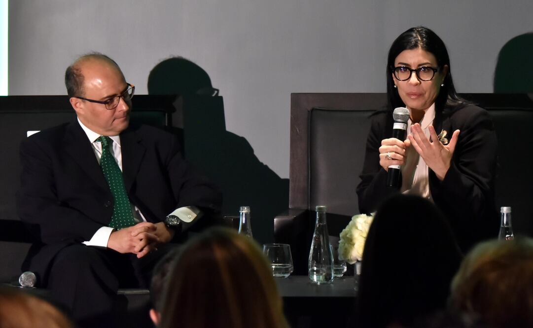 Vanessa Rubio, subsecretaria en la SCHP, y Sergio Alcocer, académico de la UNAM, encabezaron el lanzamiento del centro “México Exponencial”. (Foto: Especial)