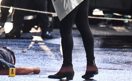 Apuñalan a hermanos por no entregar celular durante asalto en Iztapalapa