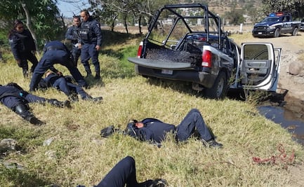 Accidente en carretera de Michoacán deja 7 policías lesionados y un fallecido