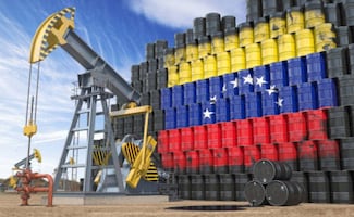Intervención de EU a Venezuela, con impactos limitados en precios del petróleo; eleva incertidumbre geopolítica