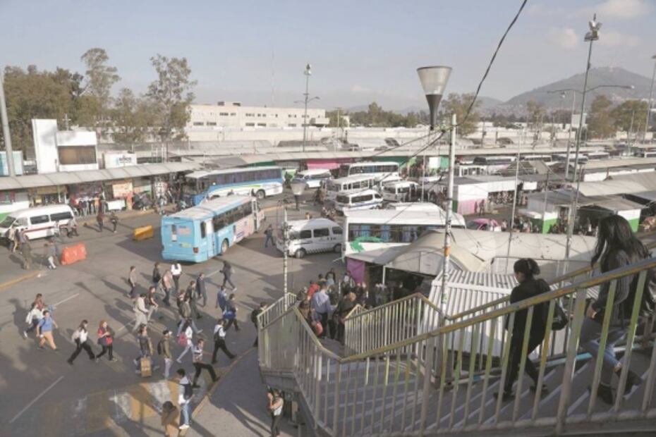 Ante caos vial, ordenarán paradero de Indios Verdes