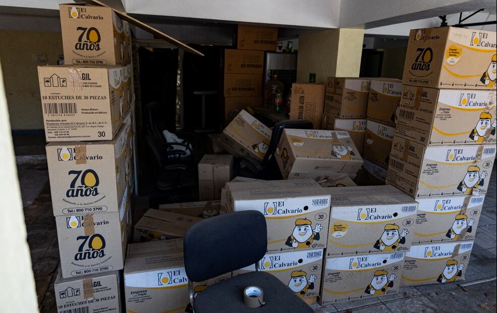 EL UNIVERSAL publicó que vecinos de la colonia Gertrudis Sánchez desde hace meses habían detectado que en un inmueble entraban camionetas vacías y salían llenas de tambos, así como trabajos nocturnos de excavación. Foto: Hugo Salvador/EL UNIVERSAL