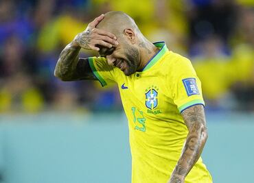 Abogado de Dani Alves reconoce que el futbolista penetró a la mujer en la discoteca