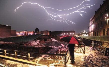Impactante trueno de rayo despierta a capitalinos en la madrugada 