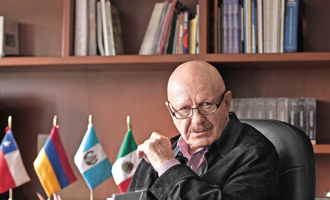 Manuel Mondragón y Kalb, titular de la Conadic, resaltó el trabajo para aplicar los programas preventivos. Foto: Especial