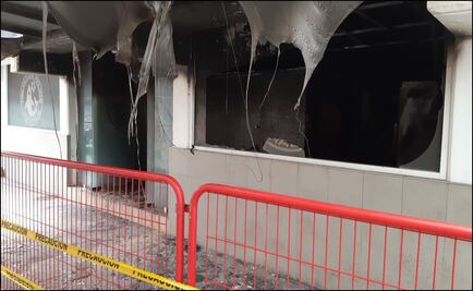 Veladora en altar habría provocado incendio en estadio de Veracruz