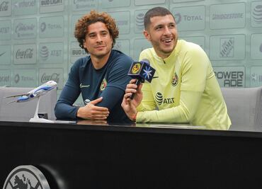 Guillermo Ochoa despide con elogios a Guido Rodríguez