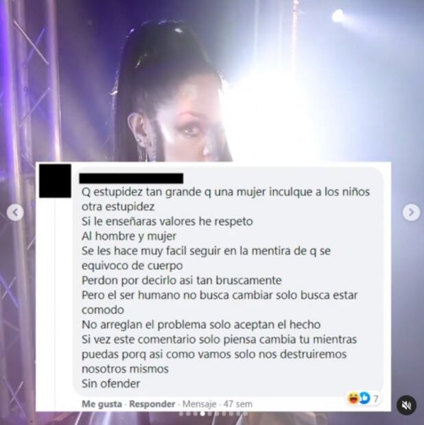 Se lanzan contra Tatiana por cantar y bailar con Velvetine, artista drag queen