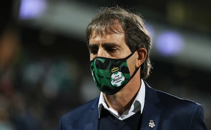 Guillermo Almada explota por el sistema defensivo del Atlético de San Luis