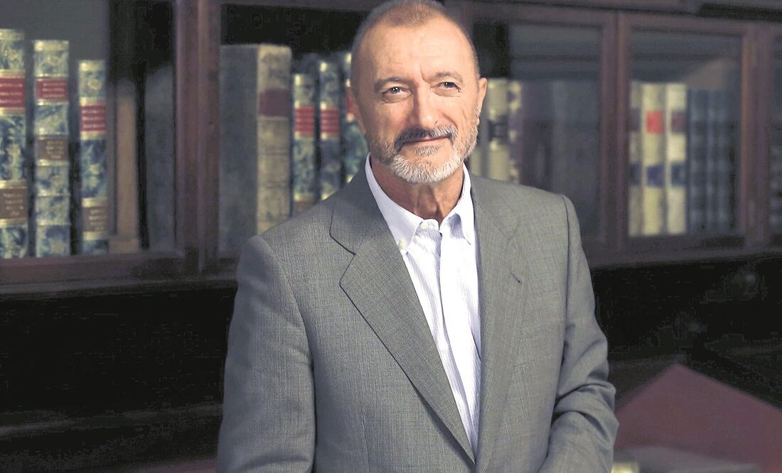 El escritor español Arturo Pérez-Reverte. Foto: El Universal