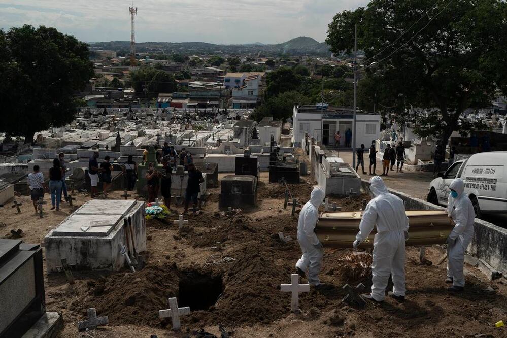 (AP Photo/Leo Correa)