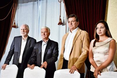 Alcanzan firmas 17 independientes