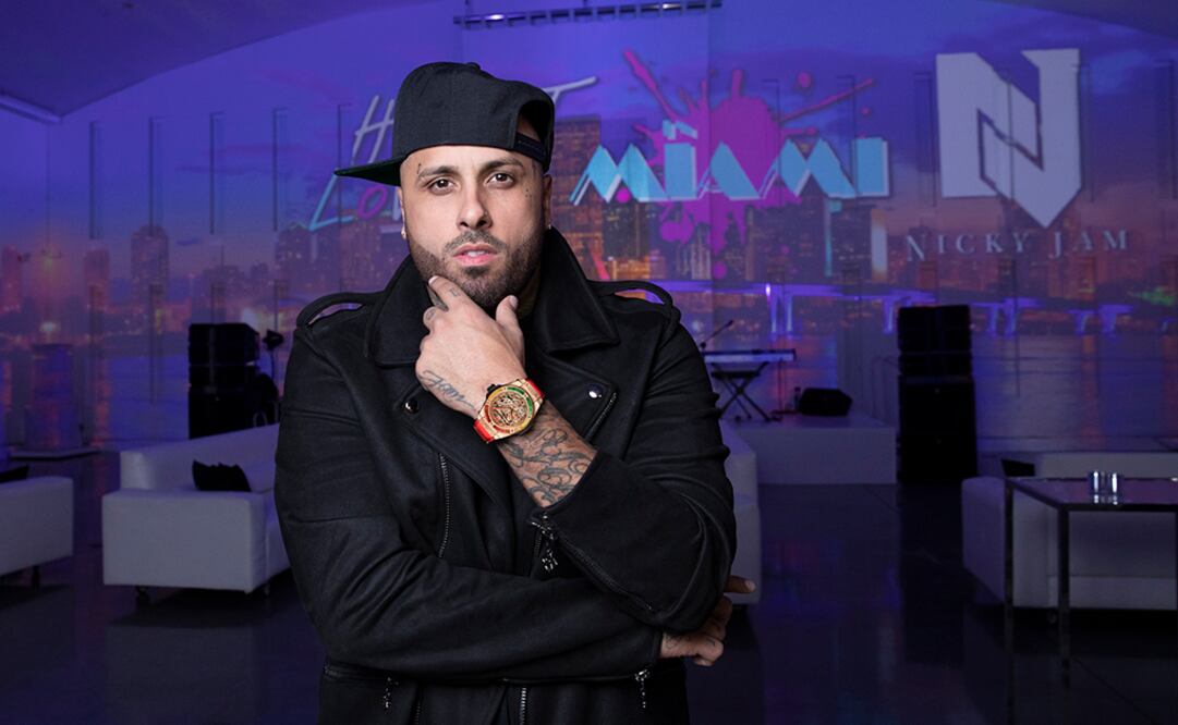 Hublot mueve las caderas con Nicky Jam