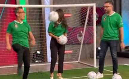 En plena transmisión en vivo, Laura G recibe un balonazo en el rostro 