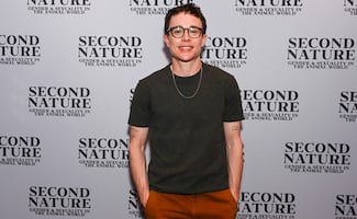 Abdomen marcado y músculos, así ha transformado su cuerpo Elliot Page para convertirse en un boxeador