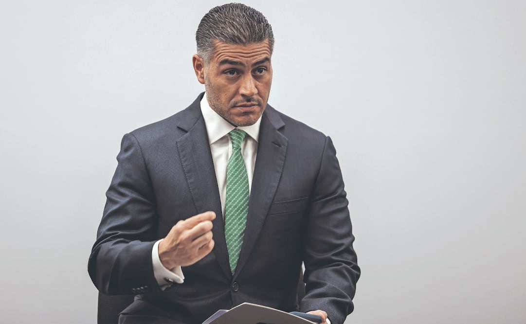 Omar García Harfuch indicó que tras siete meses de investigación, se identificó la red que operaba la célula de El Burras. Foto: Gabriel Pano/ EL UNIVERSAL