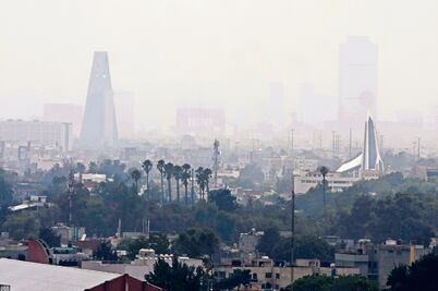 Ni en domingo paran la contingencia ambiental