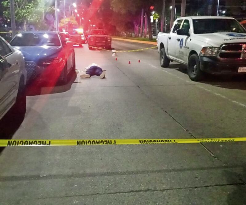 El cuerpo del empresario tenía cuatro balazos. Foto: Especial