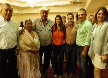 Líderes panistas en Cajeme se suman a Sylvana Beltrones y "Maloro" Acosta