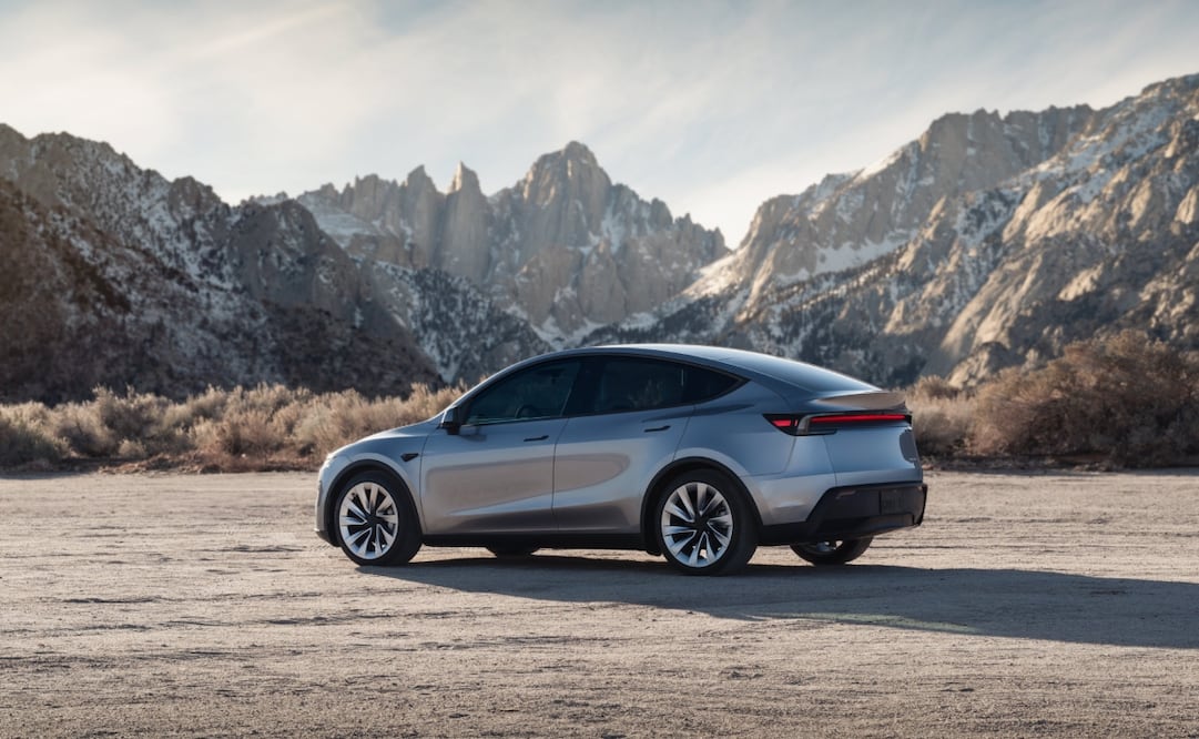 Tesla presenta su nuevo vehículo Model Y, el cual saldrá a la venta en marzo. Foto: X - @Tesla